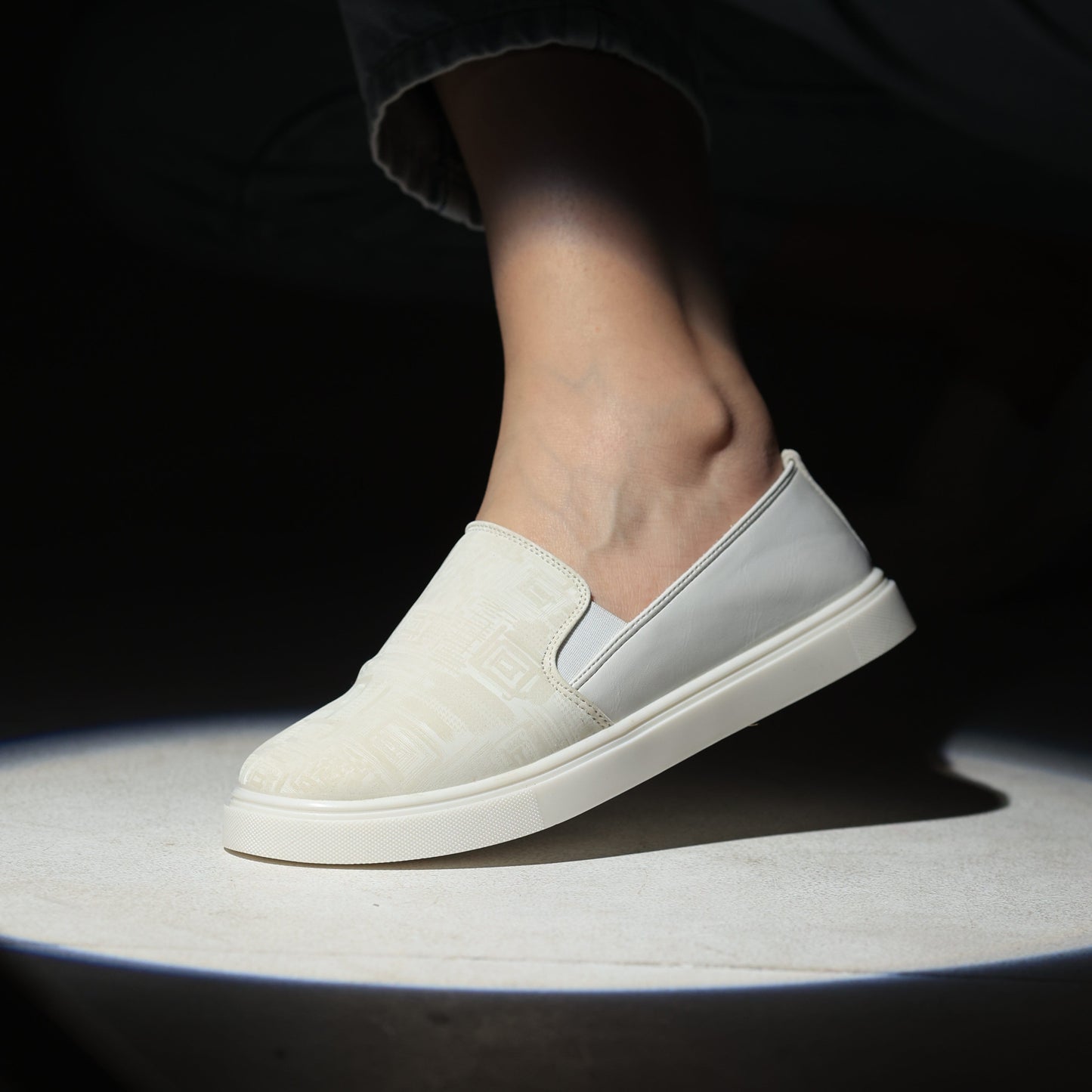 Comfort Classic White