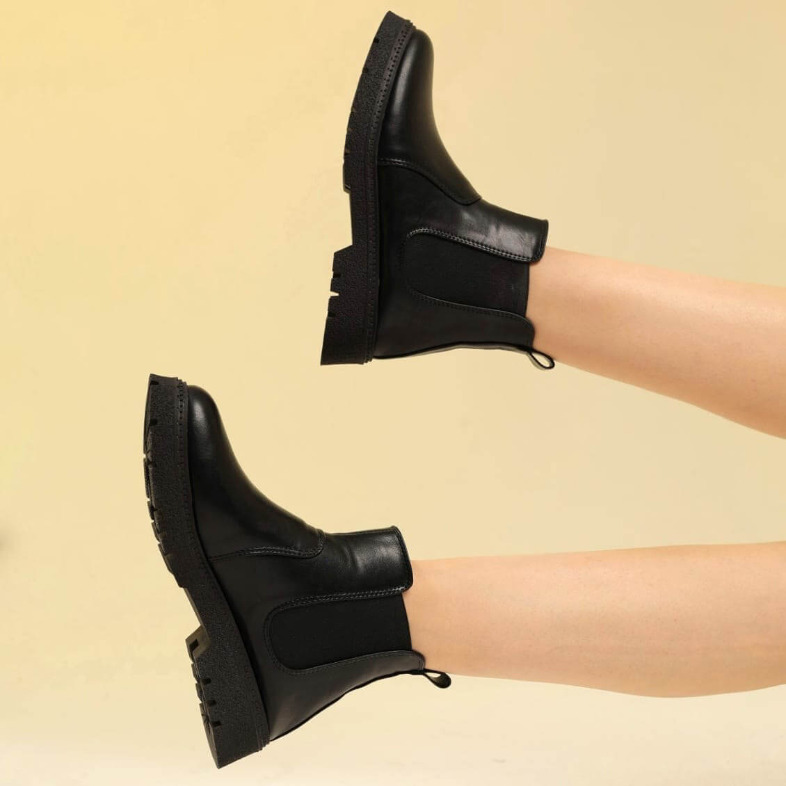 Stick Boots Black