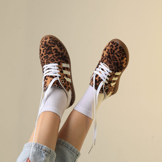 01-Flat Sneaker - Tiger